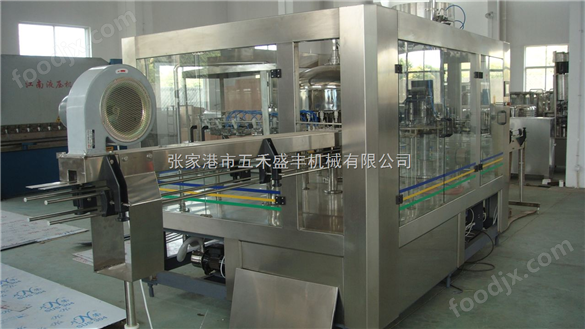 白酒灌裝機(jī)